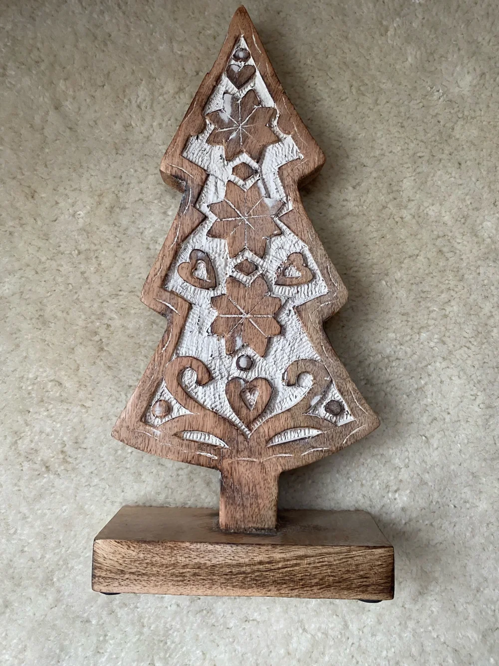 Rustic Carved Wood Christmas Tree Décor - Natural NWT